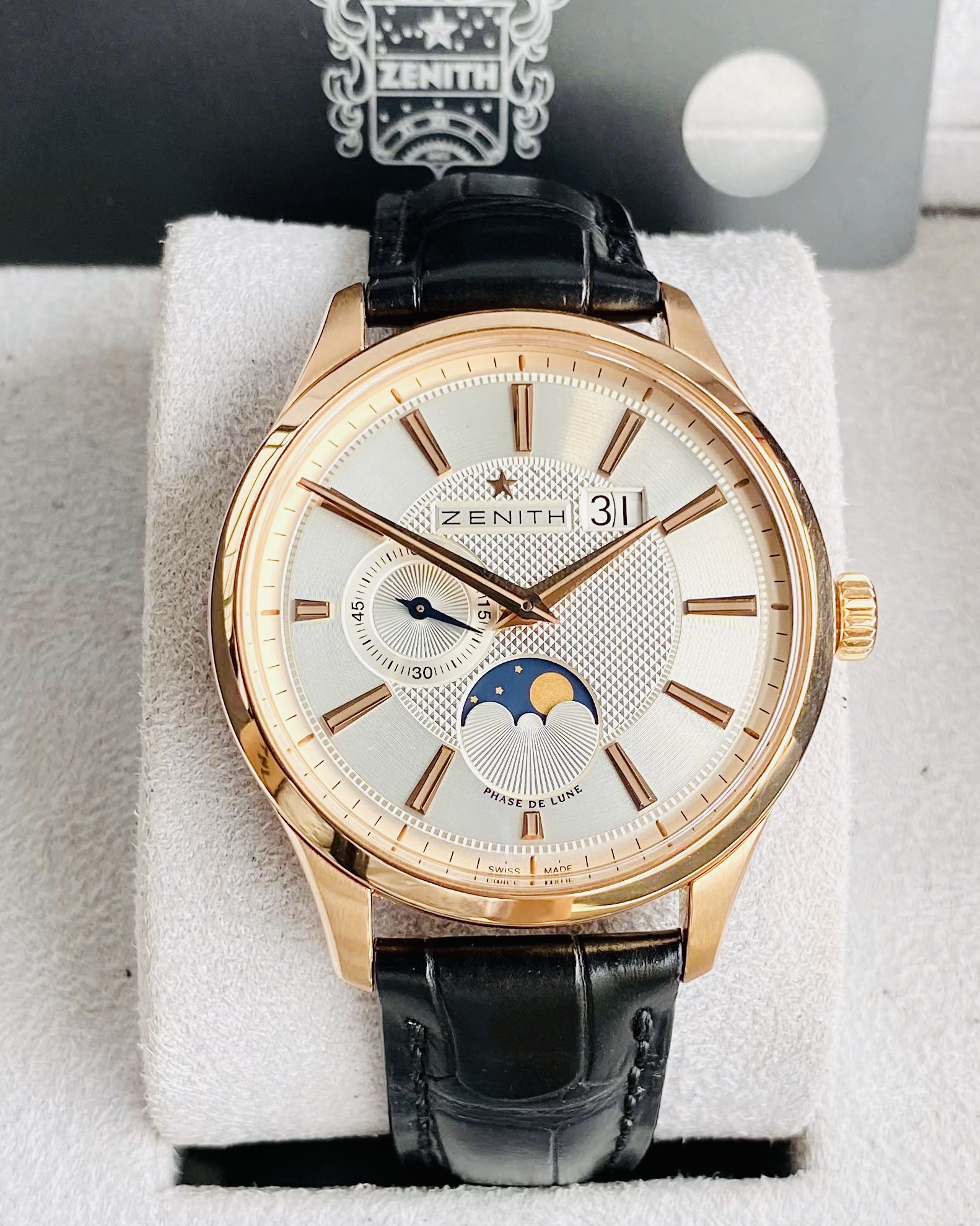 Zenith Elite Captain Moonphase 18.2140.691/02.C498, Vàng hồng đúc 18k nguyên khối, Size 40mm, Like new fullbox