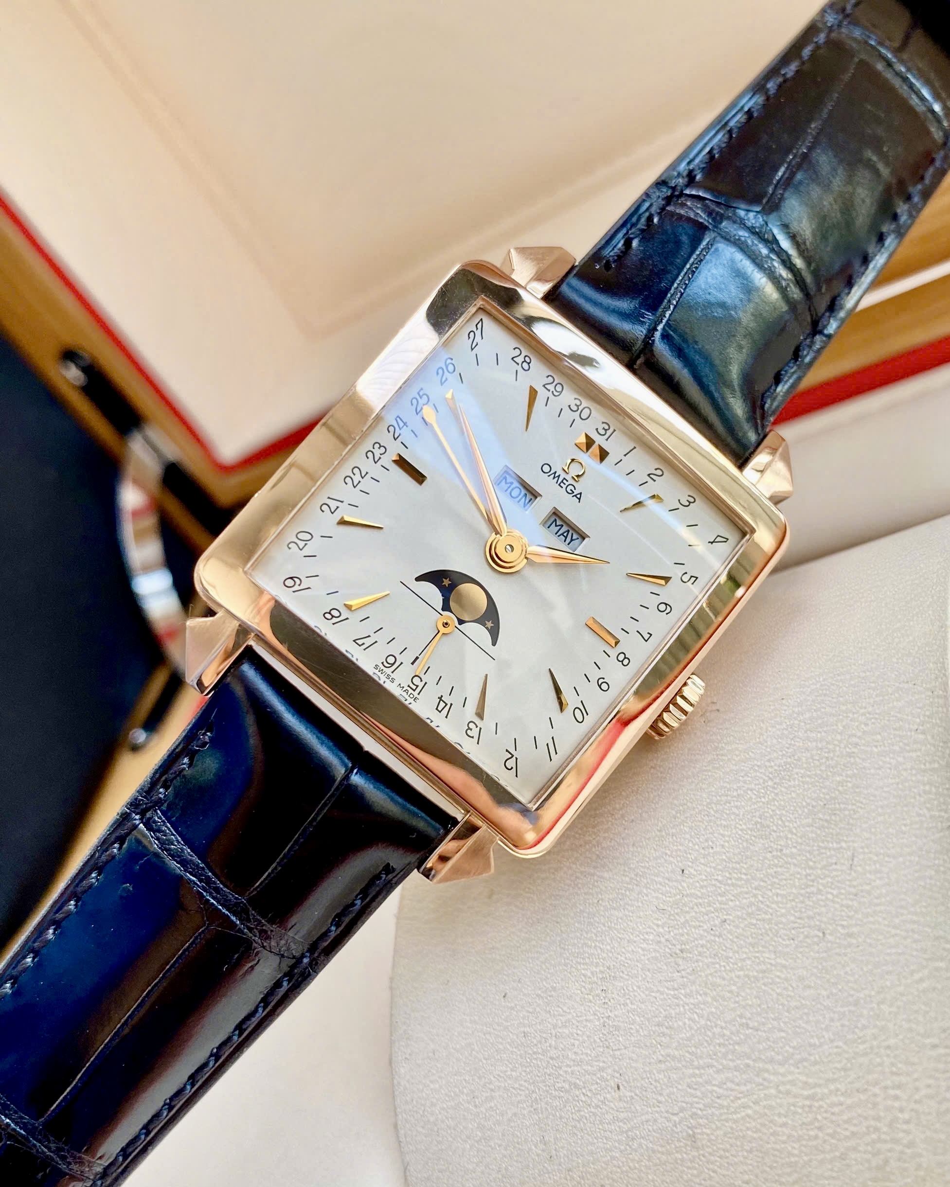OMEGA Museum Limited Edition 5756.30.01, Vàng hồng đúc 18k nguyên khối, Size 35x 35mm ~ 40mm tròn, Like new fullbox