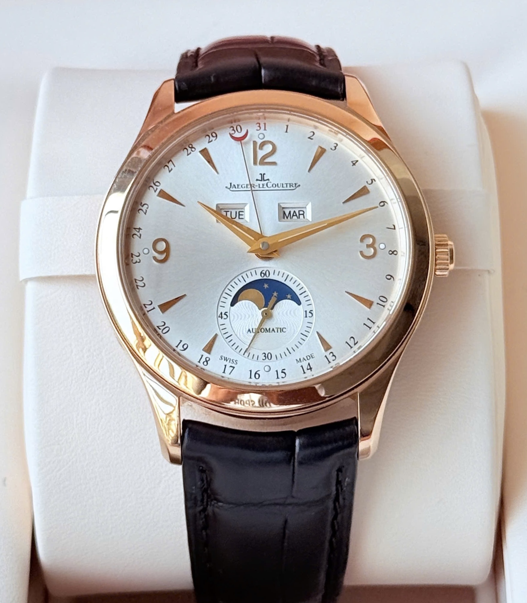 Jaeger_Le Coultre Master Calendar Q1552520, Vàng hồng đúc 18k nguyên khối, Size 39mm, Like new Fullbox