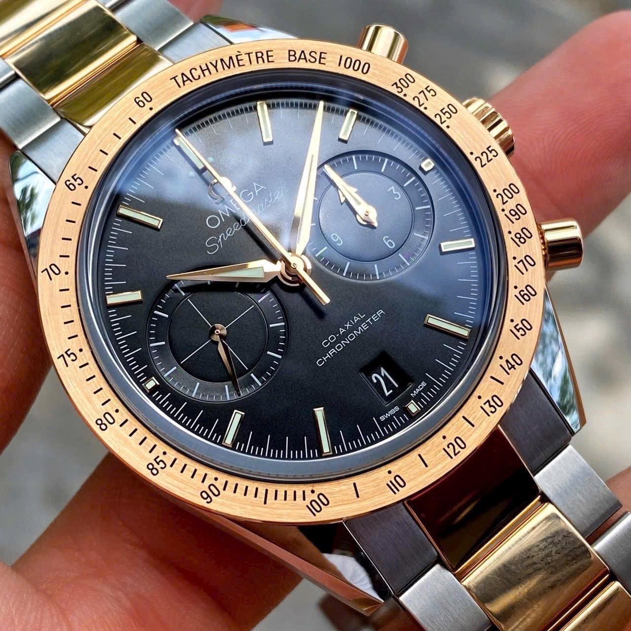 OMEGA Speedmaster 1957 Co-axial Chronograph, Calibre 9300, Ref: 331.20.42.51.01.002, Demi Vàng đúc 18k, Size 42mm, Like new fullbox