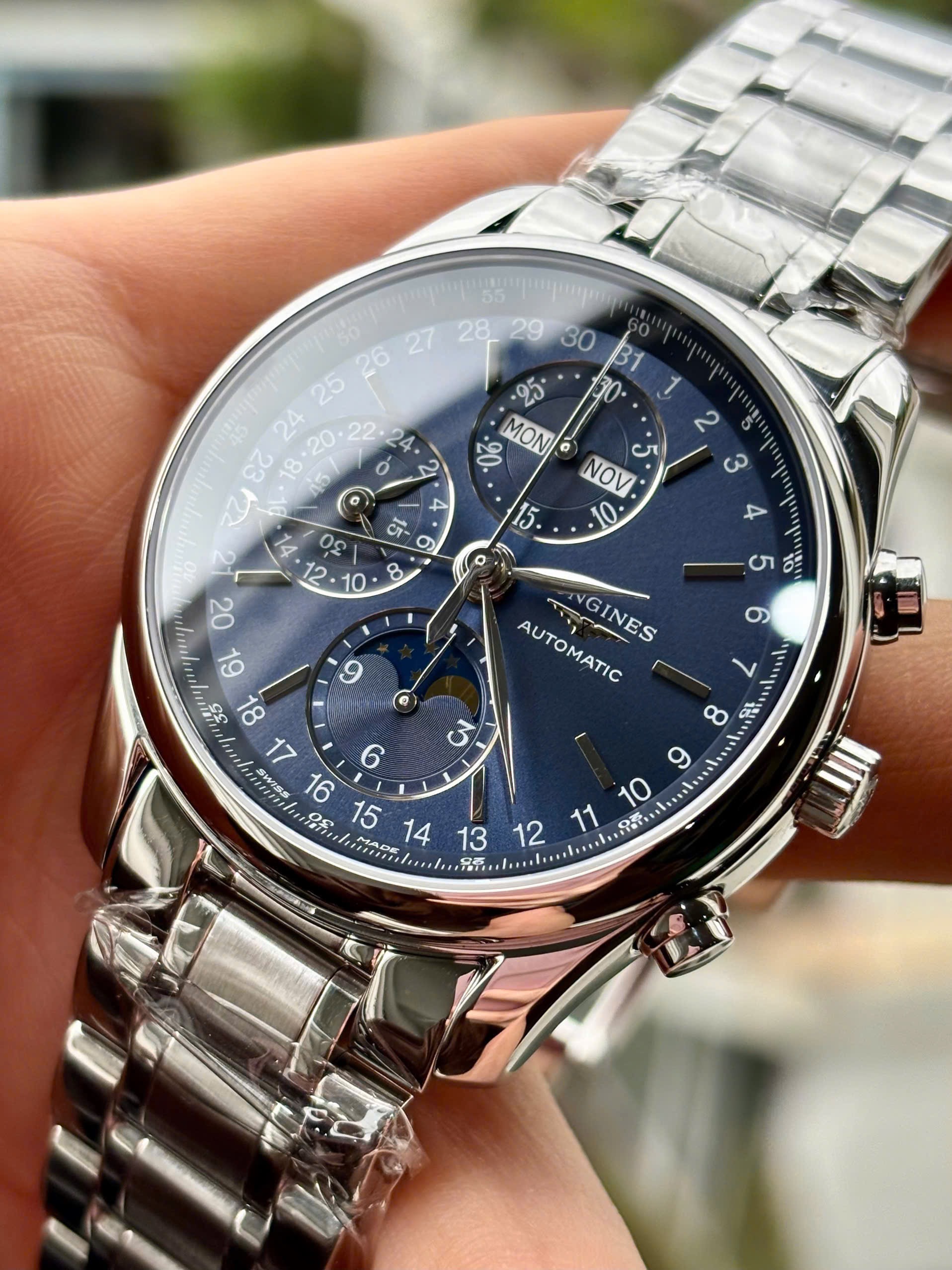 Longines Master Collection Moonphase Chronograph Blue Columwell, l2.673.4.92.6, Size 40mm, Like new fullbox date cao