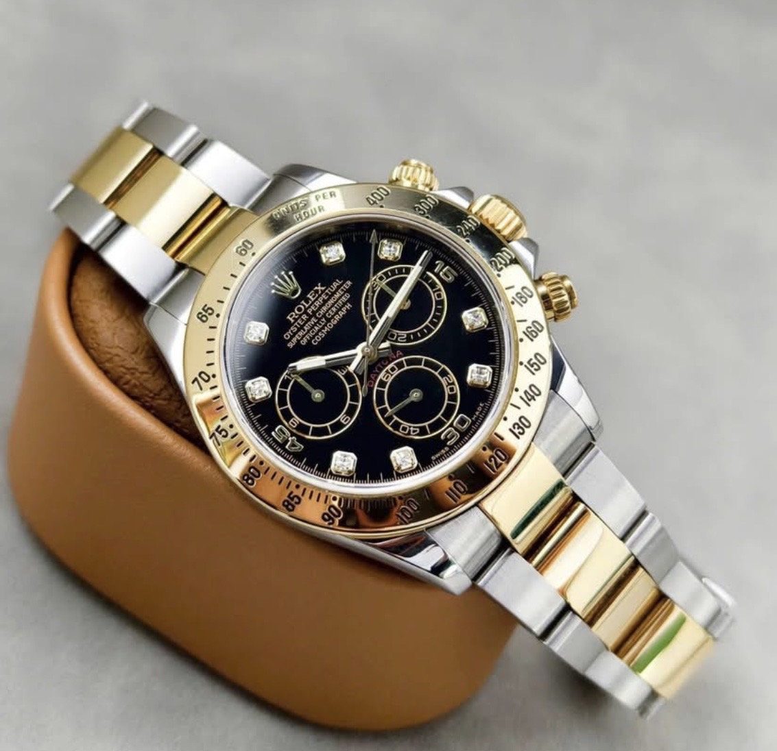 Ro.lex Daytona 116523 Black Diamonds, Demi Vàng đúc 18k, Size 40mm, Like new fullbox date cao 2019