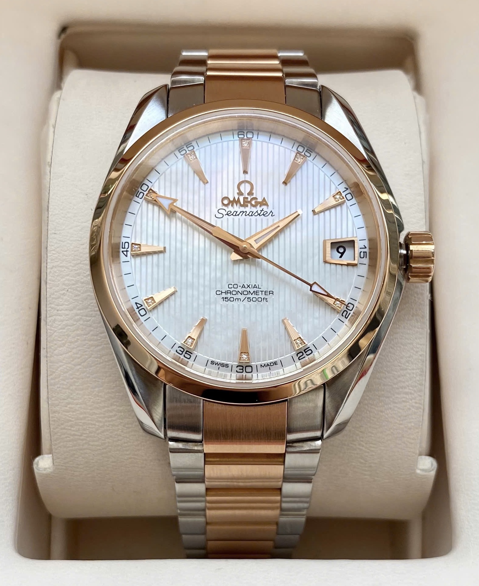 OMEGA Seamaster Aqua Terra 8500 MOP (khảm trai) trắng Diamonds Index, Ref: 231.20.39.21.55.001, Demi Vàng hồng 18k, Size 38.5mm, Like new fullbox