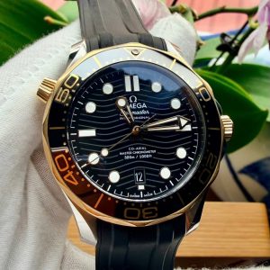 OMEGA Seamaster Profesional 8800 Black Diver 300M Sedna Gold 18k Ceramic,  Ref: 210.22.42.20.01.001, Size 42mm, Like new (như mới, chưa qua Spa) fullbox date cao 2023_BHTC đến 2028