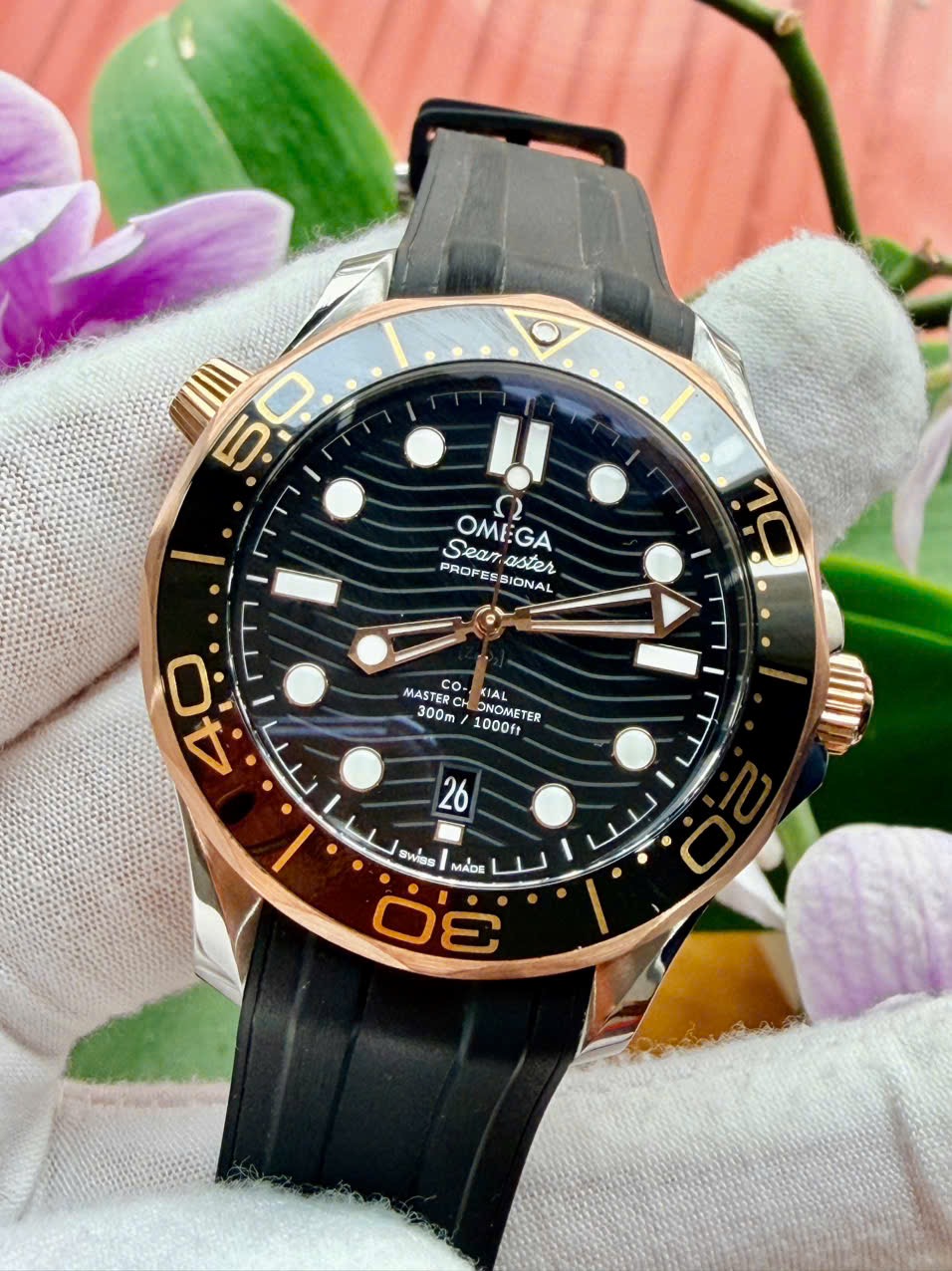 OMEGA Seamaster Profesional 8800 Diver 300M Black Sedna Gold 18k, Ref: 210.22.42.20.01.002, Demi Vàng hồng 18k, Size 42mm, Like new fullbox date cao 2024