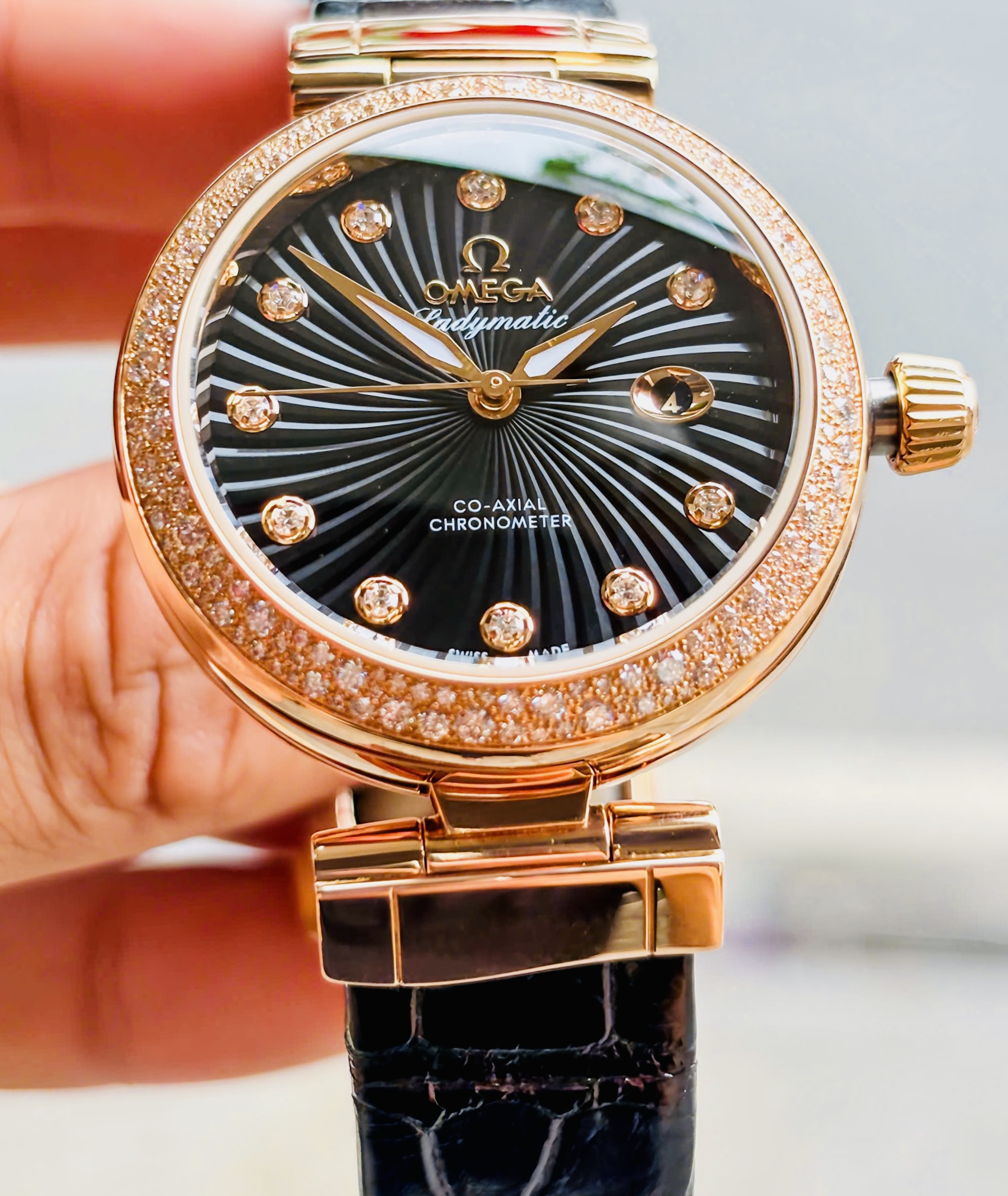 OMEGA De Ville 8521 Lady Matic Diamonds, Ref: 425.68.34.20.51.001, Vàng hồng đúc 18k nguyên khối, Size 34mm, Like new fullbox