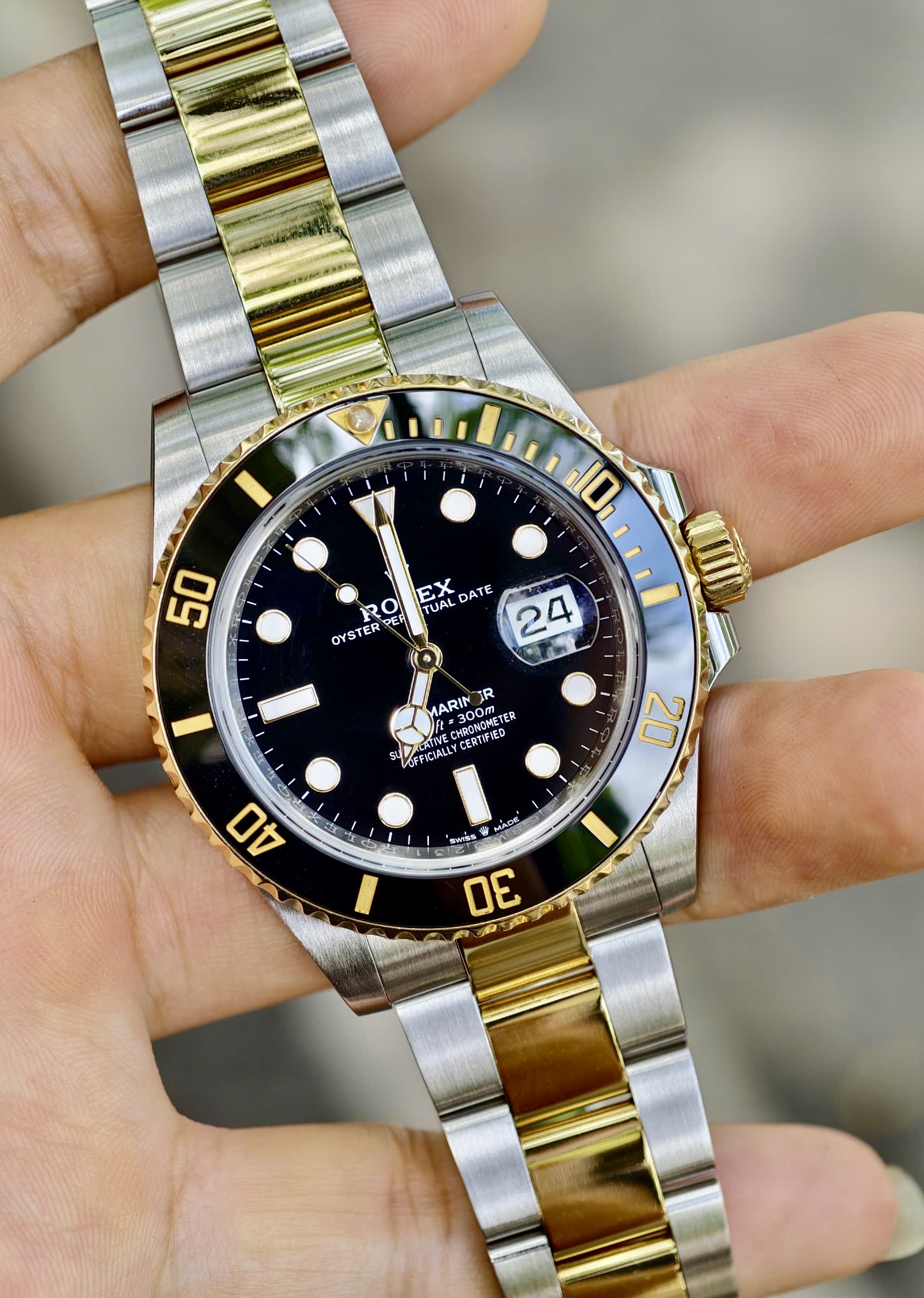 Rolex Sub Demi 126613 LN, Demi Vàng đúc 18k, Size 41mm, Like new fullbox date khá 2021